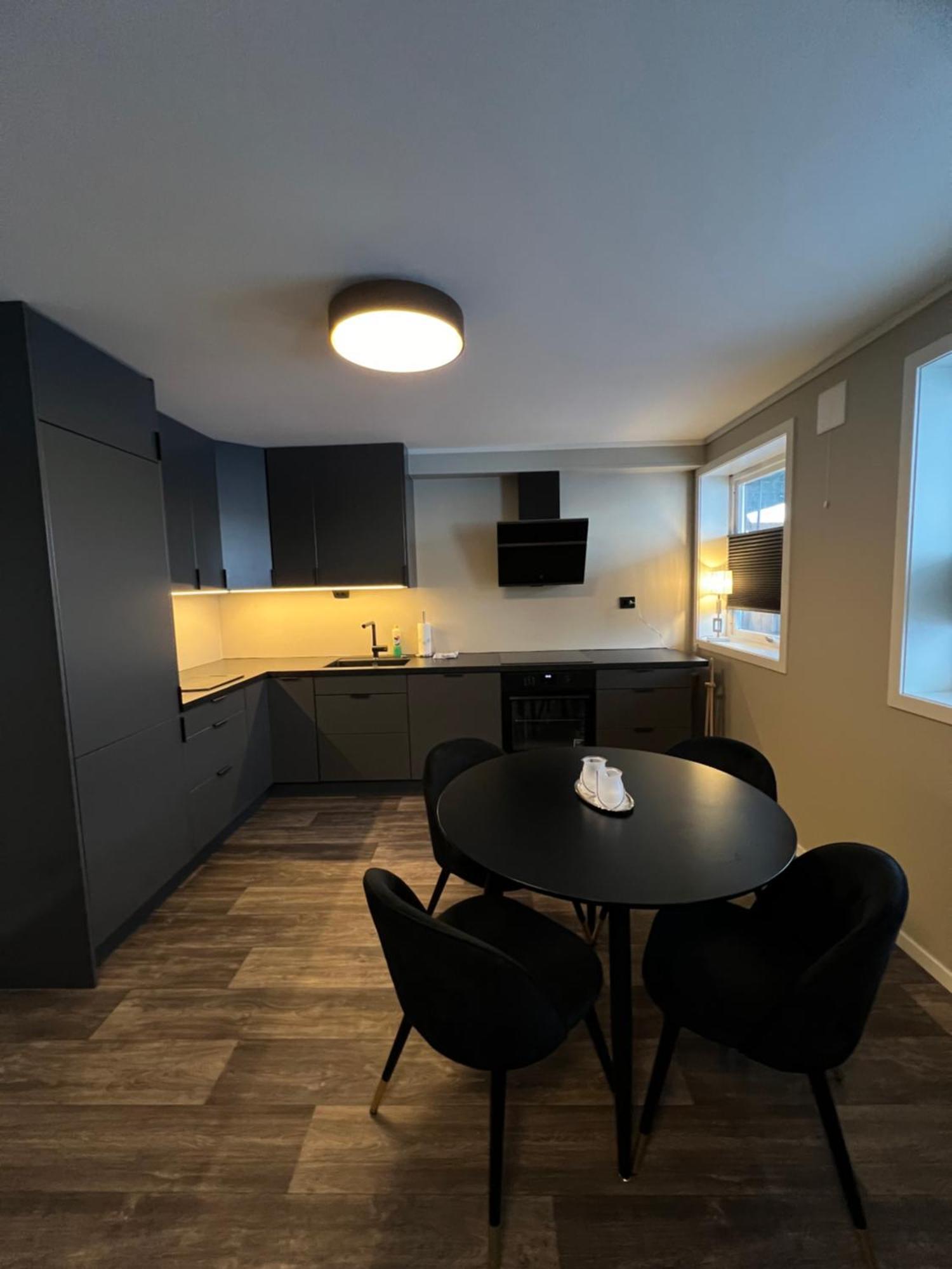 Your Home Away From Home, Apartment 1 Tromso Ngoại thất bức ảnh